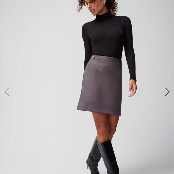 White House Black Market Gray Mini Skirt - Picture 4 of 10